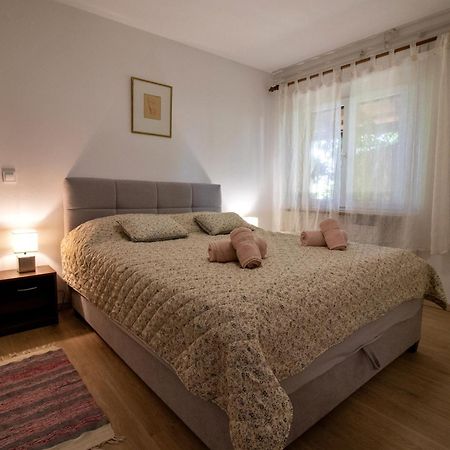 Olive Garden & Sea Apartments Portoroz Exterior foto
